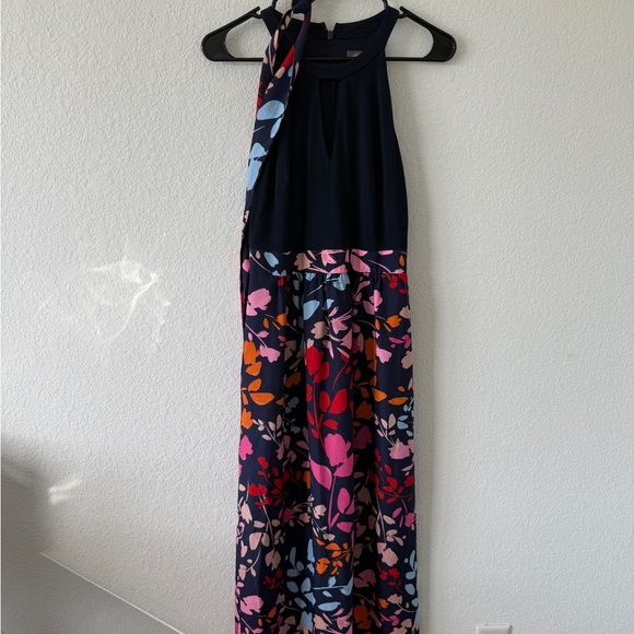 Vince Camuto Women's Navy Blue Floral Maxi Dress Size 2 Sleeveless Keyhole - Picture 1 of 8